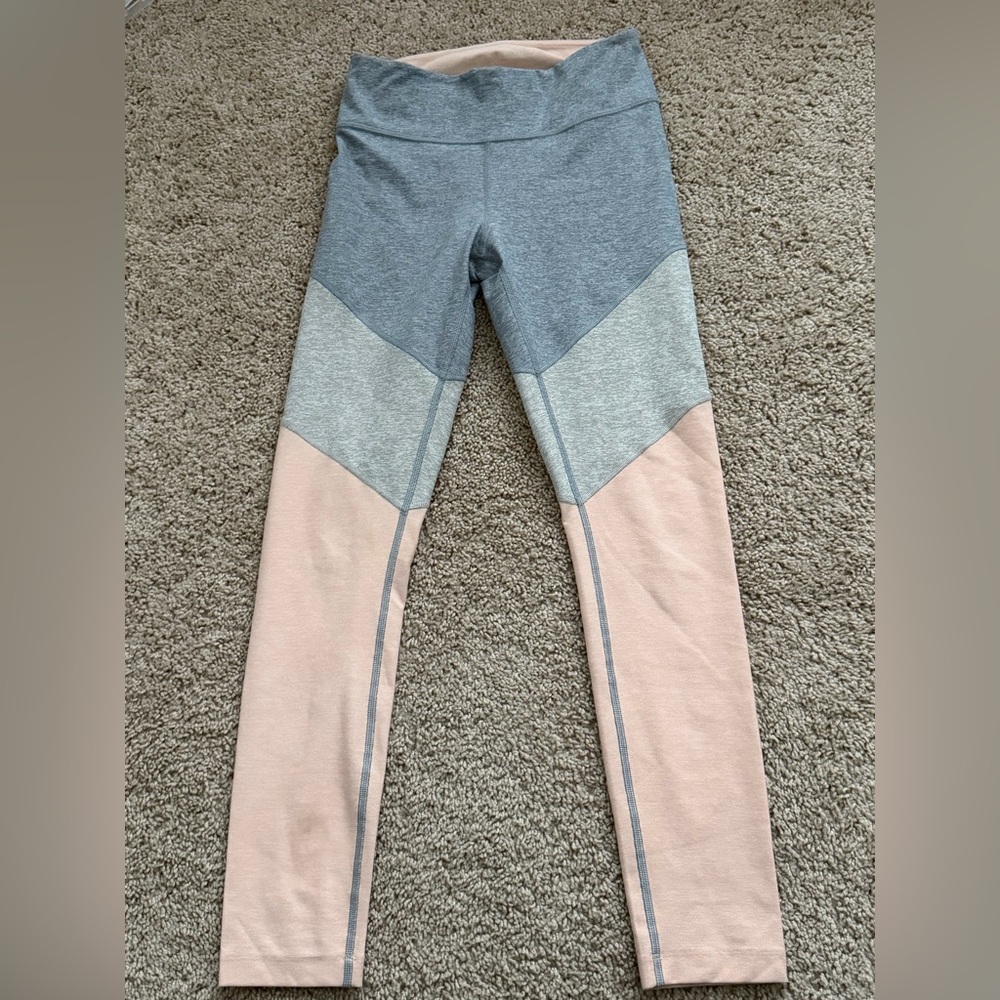 Outdoor Voices 7/8 Colorblock Workout Leggings Women’s Size Small Activewear